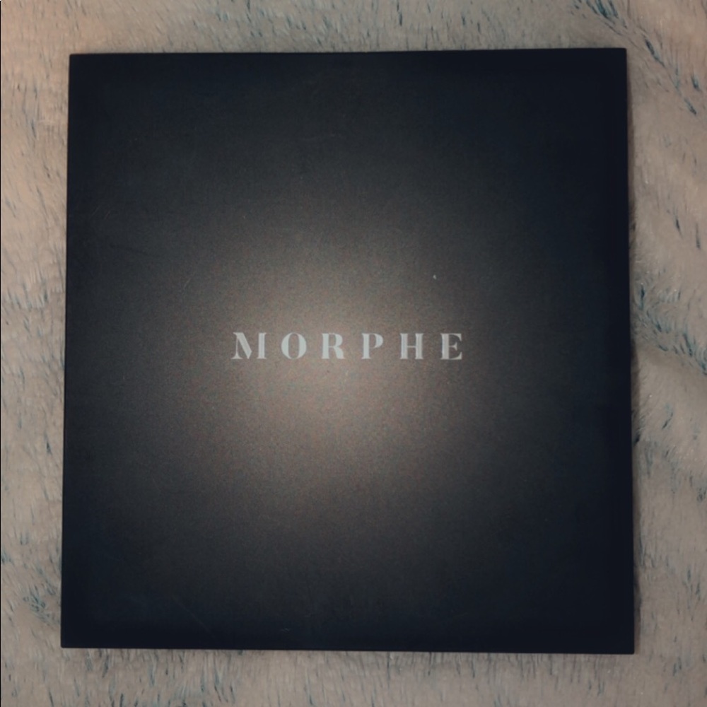 morphe 9 pan palette in jewel crew